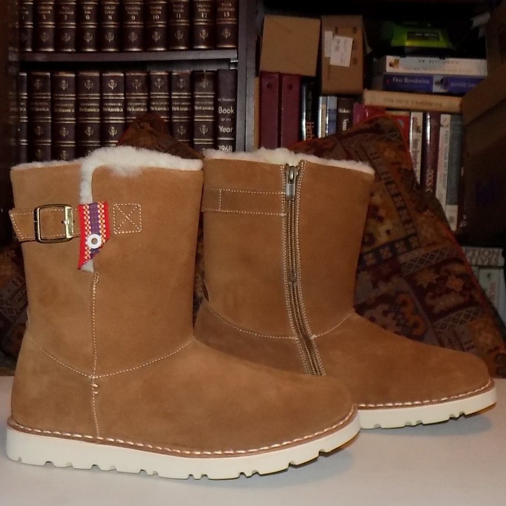 Birkenstock Women's Tan Suede Shearling-Lined Winter Boots - Picture 5 of 16